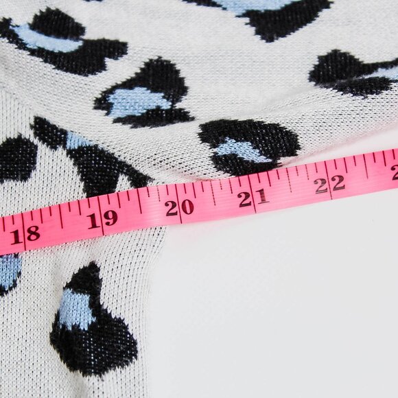 Chico's White Blue Animal Print Sweater Size 2 L - Picture 5 of 6
